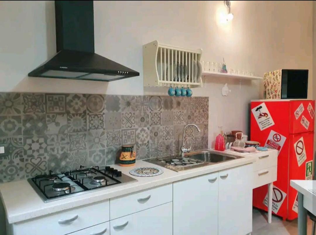 Ally'S House 巴勒莫 外观 照片